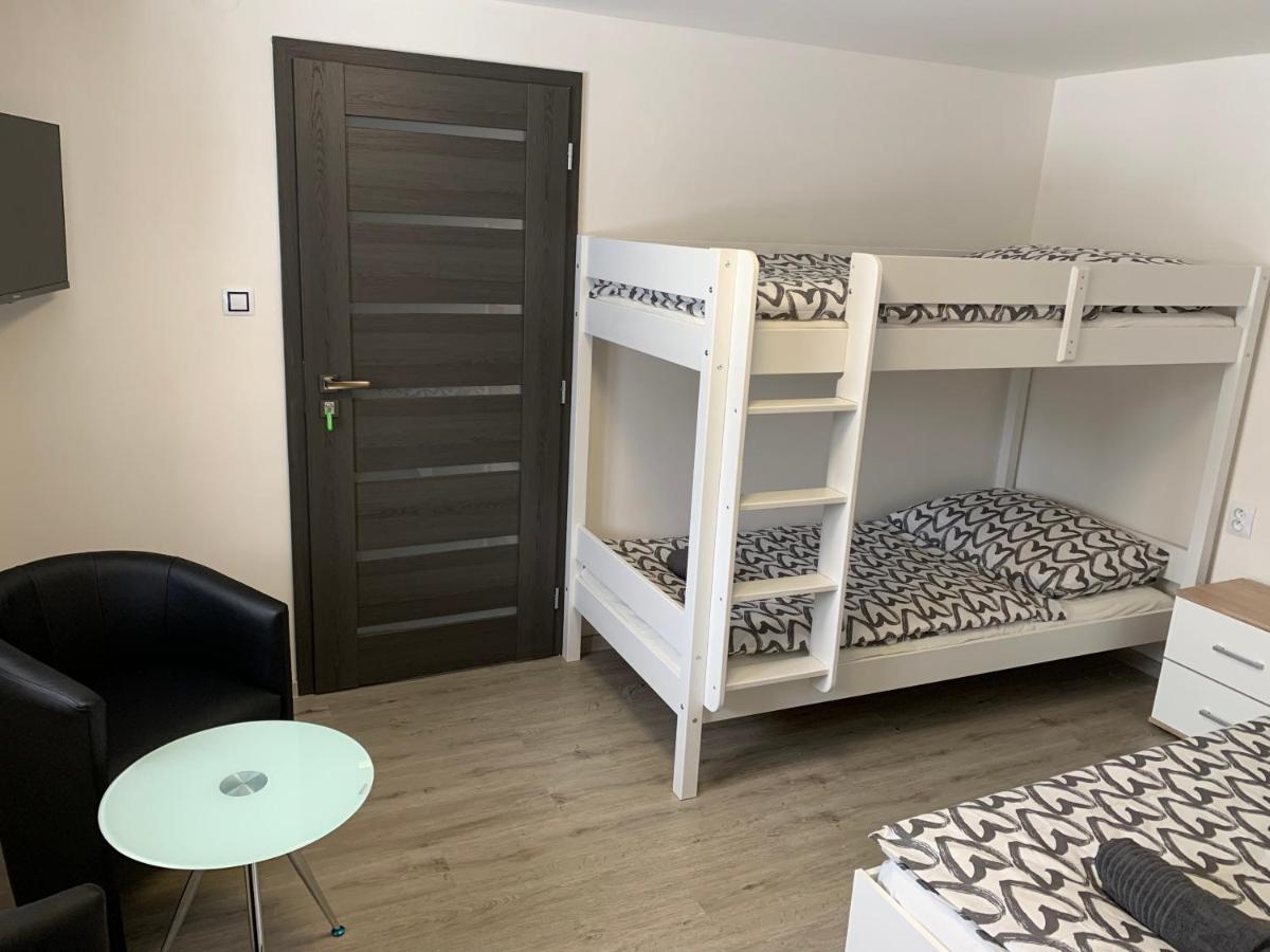 Apartman U Drahotu Pernink Dış mekan fotoğraf