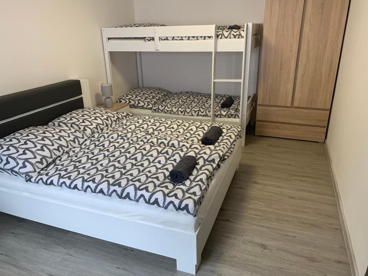 Apartman U Drahotu Pernink Dış mekan fotoğraf