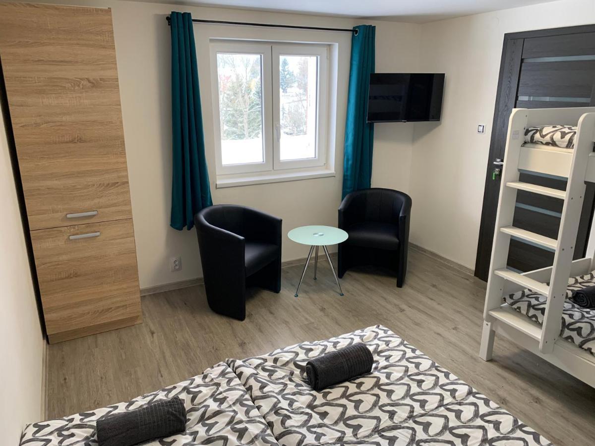 Apartman U Drahotu Pernink Dış mekan fotoğraf
